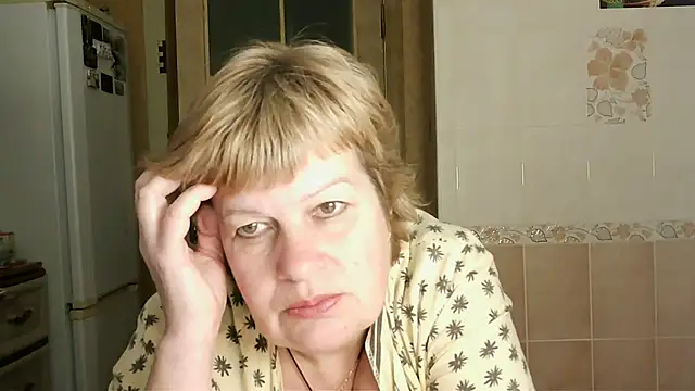 Ettie Tonia online show from January 2025 03:32:02 PM