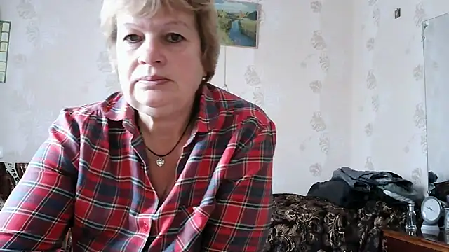 Snapshot of Ettie_Tonia chatting on October 2025 08:49:01 AM Ettie Tonia online show from October 2025 08:49:01 AM