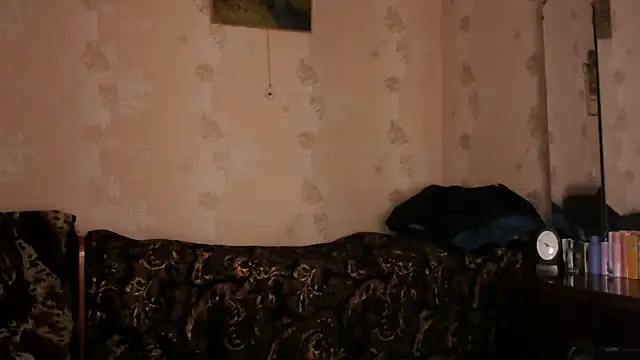 Ettie Tonia online show from November 2025 08:18:01 AM