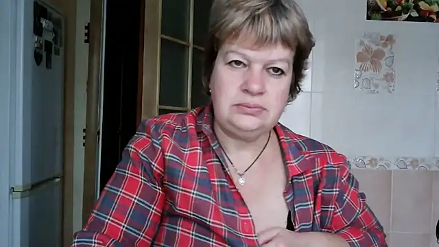 Ettie Tonia online show from December 2025 06:43:01 AM