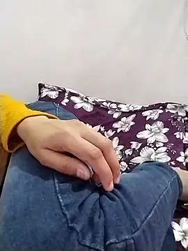 Cute-Ridhima online show from February 2026 07:18:01 AM