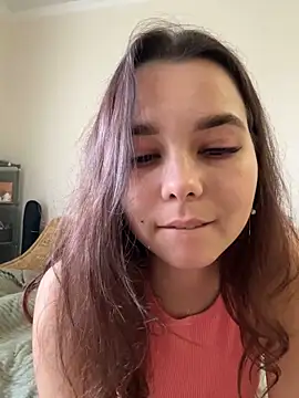 PoppyRobinson online show from December 2024 11:11:02 AM