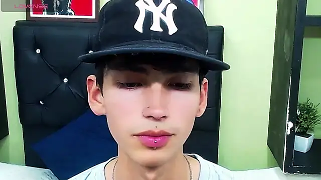 ttimy x boy online show from January 2025 02:03:01 AM