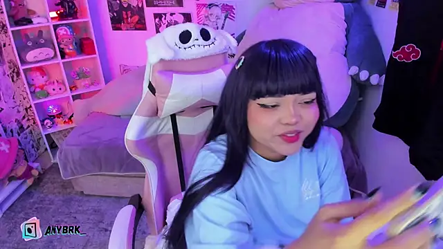 Snapshot of anyburkee chatting on October 2025 01:14:01 AM anyburkee online show from October 2025 01:14:01 AM