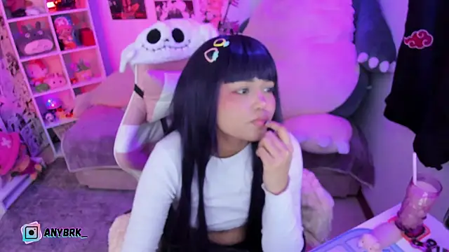 Snapshot of anyburkee chatting on October 2025 01:47:01 AM anyburkee online show from October 2025 01:47:01 AM