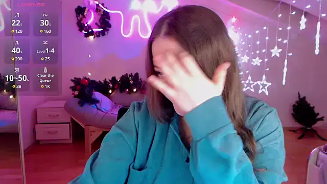 LizzyShine online show from December 2024 06:28:02 PM