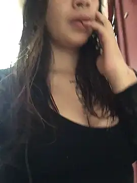 Snapshot of Miss_oliviaa chatting on December 2024 02:38:02 PM Miss oliviaa online show from December 2024 02:38:02 PM