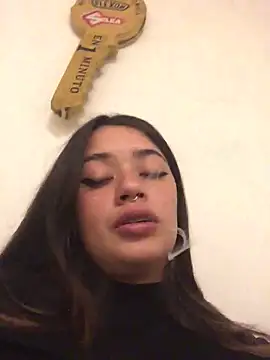 Snapshot of Miss_oliviaa chatting on January 2025 11:00:01 PM Miss oliviaa online show from January 2025 11:00:01 PM