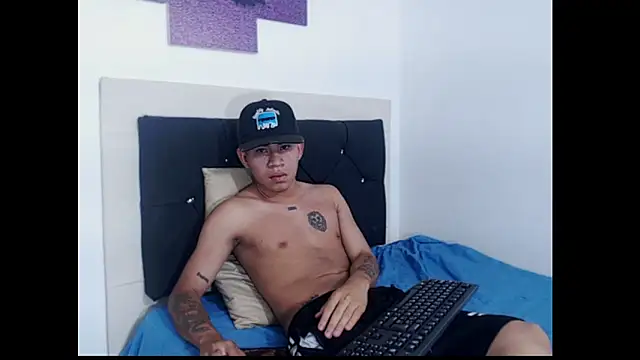 logannth online show from October 2025 09:15:01 PM