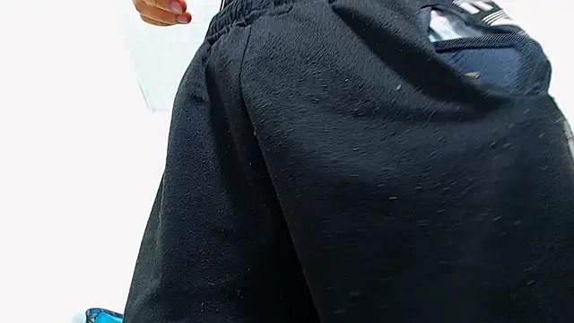 logannth online show from February 2026 06:24:01 AM