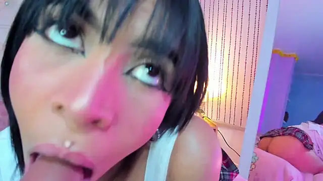 emaa lambert online show from March 2025 01:43:01 AM