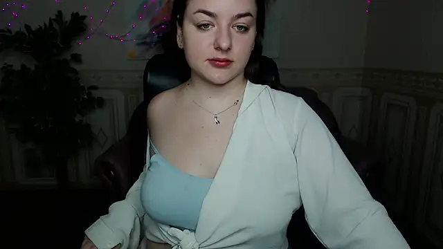 Helen Elliot online show from December 2024 07:01:01 AM