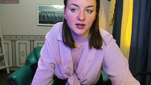 Helen Elliot online show from December 2024 10:22:02 AM