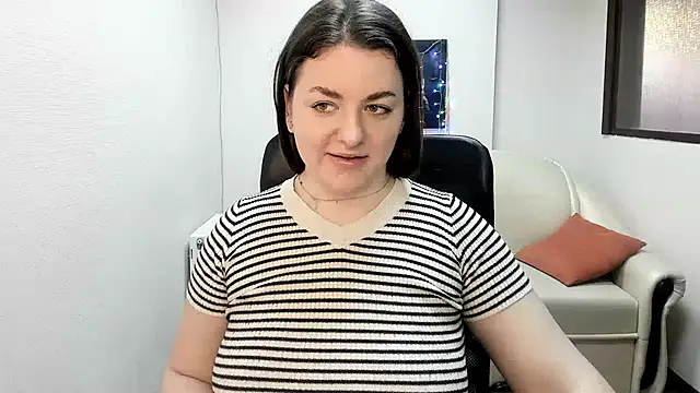 Helen Elliot online show from January 2025 09:57:01 AM