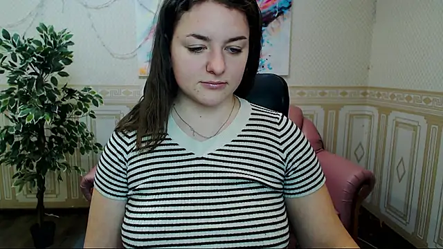 Helen Elliot online show from February 2025 10:00:01 AM