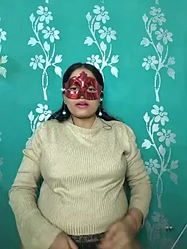 bigtitsqueen online show from February 2026 05:50:01 PM