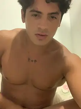 Snapshot of Babzinho_ chatting on January 2025 03:26:02 AM Babzinho  online show from January 2025 03:26:02 AM