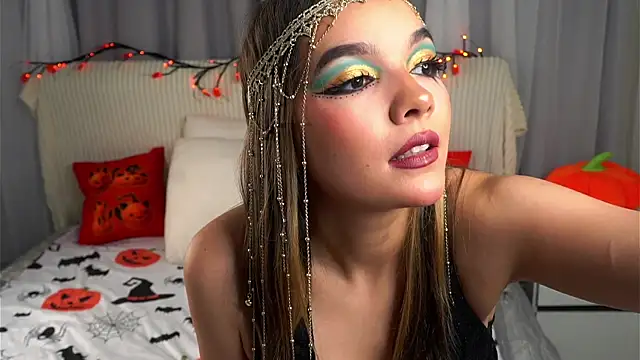 VeronaAppleberry online show from October 2025 11:36:01 AM