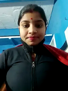 Nisha Cute online show from February 2025 08:00:01 PM