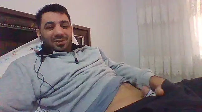 Snapshot of Sexyy_Mann34 chatting on February 2025 10:42:02 AM Sexyy Mann34 online show from February 2025 10:42:02 AM