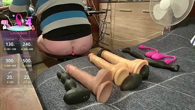 Snapshot of misteryman1956 chatting on September 2025 03:44:01 AM misteryman1956 online show from September 2025 03:44:01 AM