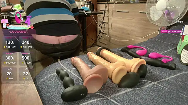 Snapshot of misteryman1956 chatting on September 2025 03:50:02 PM misteryman1956 online show from September 2025 03:50:02 PM