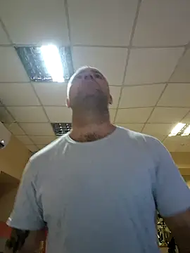 Snapshot of Crek666 chatting on January 2025 05:36:02 AM Crek666 online show from January 2025 05:36:02 AM