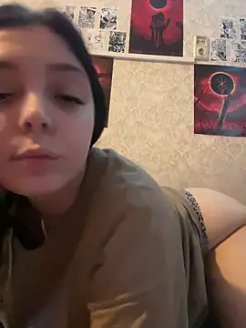 Snapshot of Pepe-pupu chatting on December 2024 06:02:01 PM Pepe-pupu online show from December 2024 06:02:01 PM