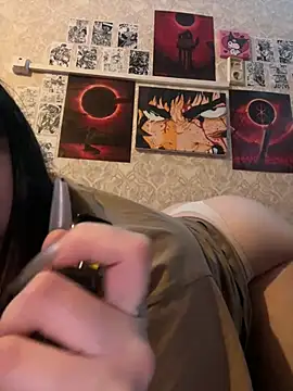 Snapshot of Pepe-pupu chatting on January 2025 04:59:01 PM Pepe-pupu online show from January 2025 04:59:01 PM