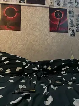 Snapshot of Pepe-pupu chatting on January 2025 09:05:02 PM Pepe-pupu online show from January 2025 09:05:02 PM