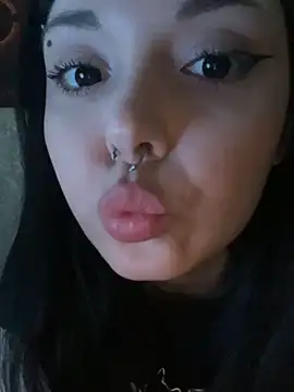 Snapshot of Pepe-pupu chatting on March 2025 04:57:01 PM Pepe-pupu online show from March 2025 04:57:01 PM