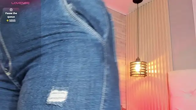 nicole  parker1 online show from February 2025 01:13:02 PM