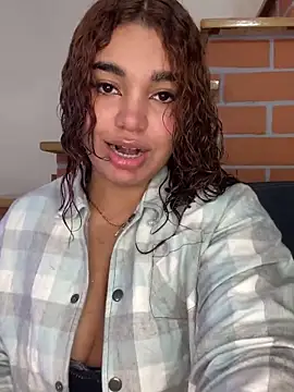 Anny arango  online show from February 2025 03:23:02 AM