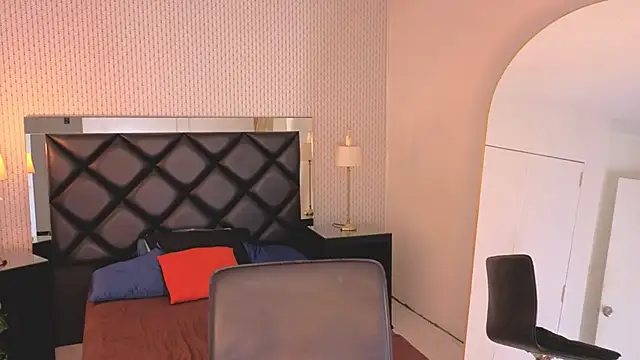 Snapshot of pixy_20 chatting on October 2025 03:38:01 AM pixy 20 online show from October 2025 03:38:01 AM