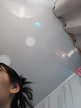 Nanda Vixen online show from December 2025 10:20:02 AM