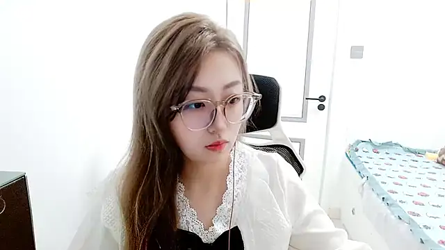 Snapshot of zhenzhen999 chatting on November 2025 03:29:02 AM zhenzhen999 online show from November 2025 03:29:02 AM