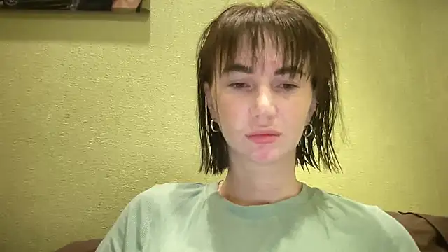 EvilDemon94 online show from April 2026 07:05:02 PM