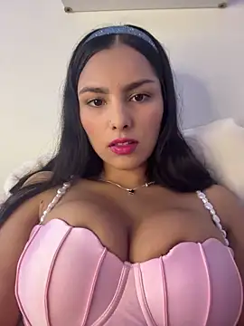 Snapshot of Maddy_Rouse_ chatting on March 2025 02:18:02 AM Maddy Rouse online show from March 2025 02:18:02 AM