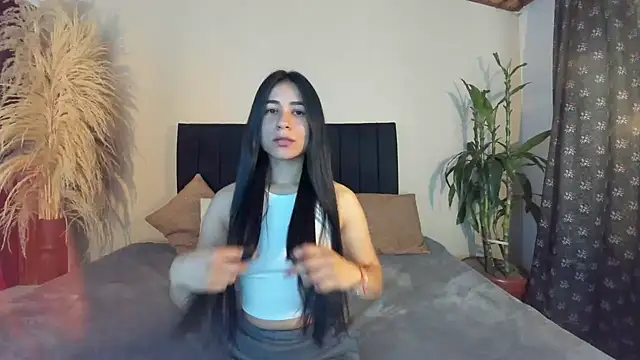 Snapshot of ChloeTurner_ chatting on January 2025 11:34:02 AM ChloeTurner online show from January 2025 11:34:02 AM