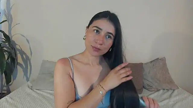 Snapshot of ChloeTurner_ chatting on February 2025 06:53:01 PM ChloeTurner online show from February 2025 06:53:01 PM