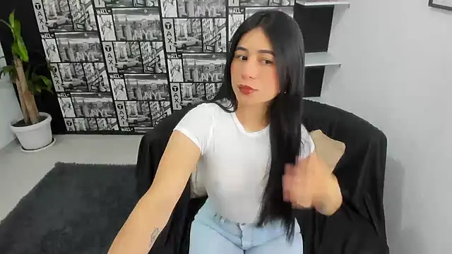 Snapshot of ChloeTurner_ chatting on February 2025 11:27:02 AM ChloeTurner online show from February 2025 11:27:02 AM