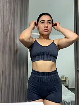 ChloeTurner  online show from November 2025 06:12:01 PM