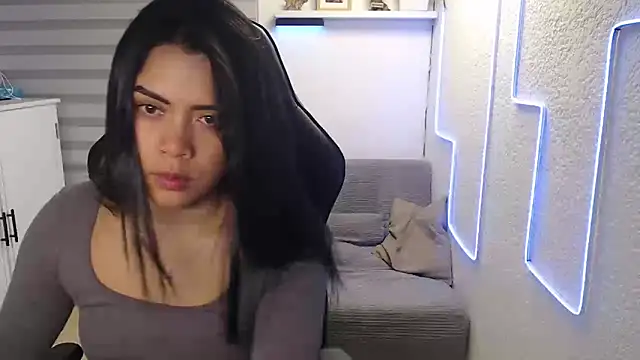 team dinamite69 online show from February 2026 12:12:01 PM