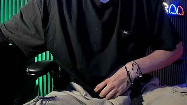 Jefer rick  online show from November 2025 11:53:01 AM