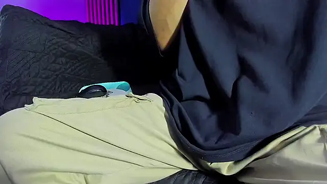 Jefer rick  online show from February 2026 01:11:01 PM