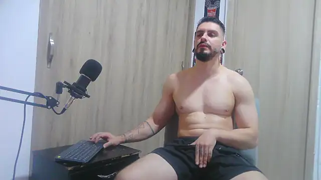 Aaron kwok28 online show from November 2025 03:06:01 AM