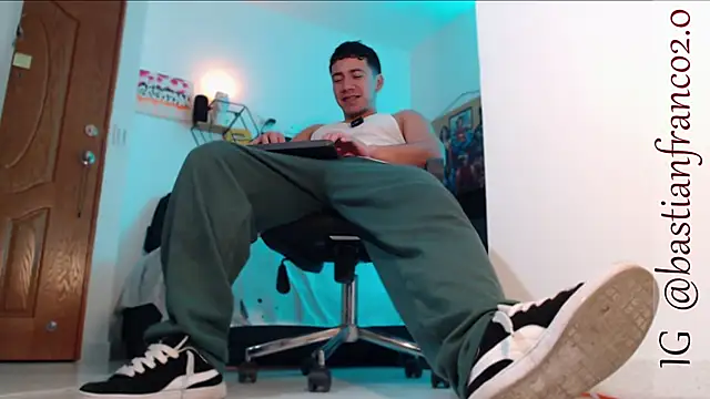 marc ginale online show from December 2024 11:57:02 PM