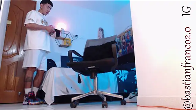 marc ginale online show from December 2024 12:39:02 AM