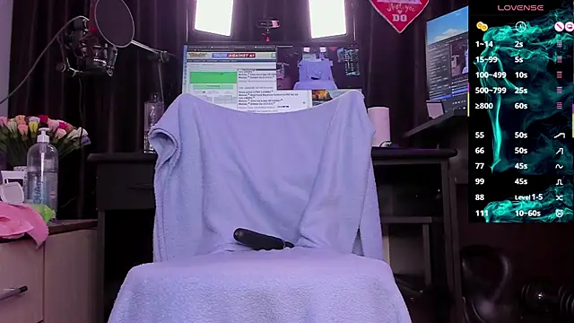 Raissa sky26 online show from March 2025 03:43:02 AM