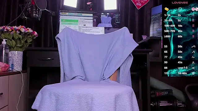 Raissa sky26 online show from September 2025 02:38:01 AM